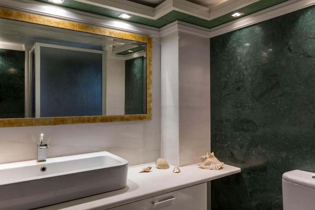 165 Sm Penthouse Maisonette Apartment アテネ エクステリア 写真